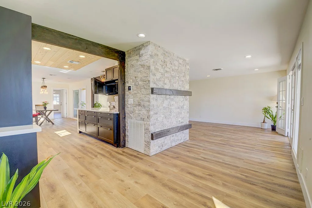 1905 16th, Las Vegas, NV 89104