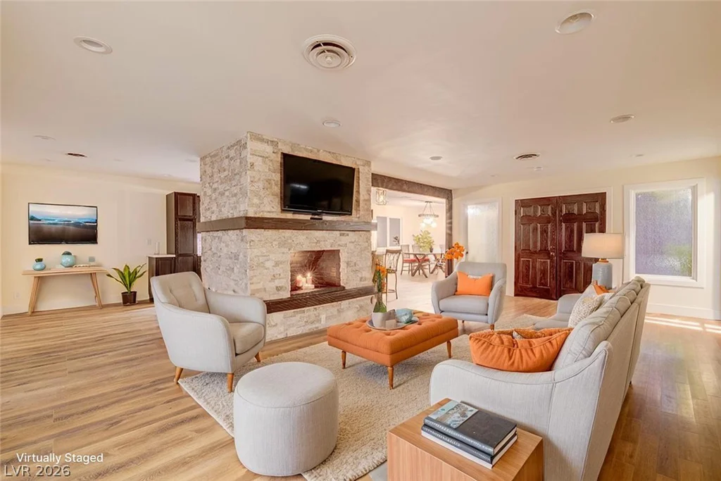 1905 16th, Las Vegas, NV 89104