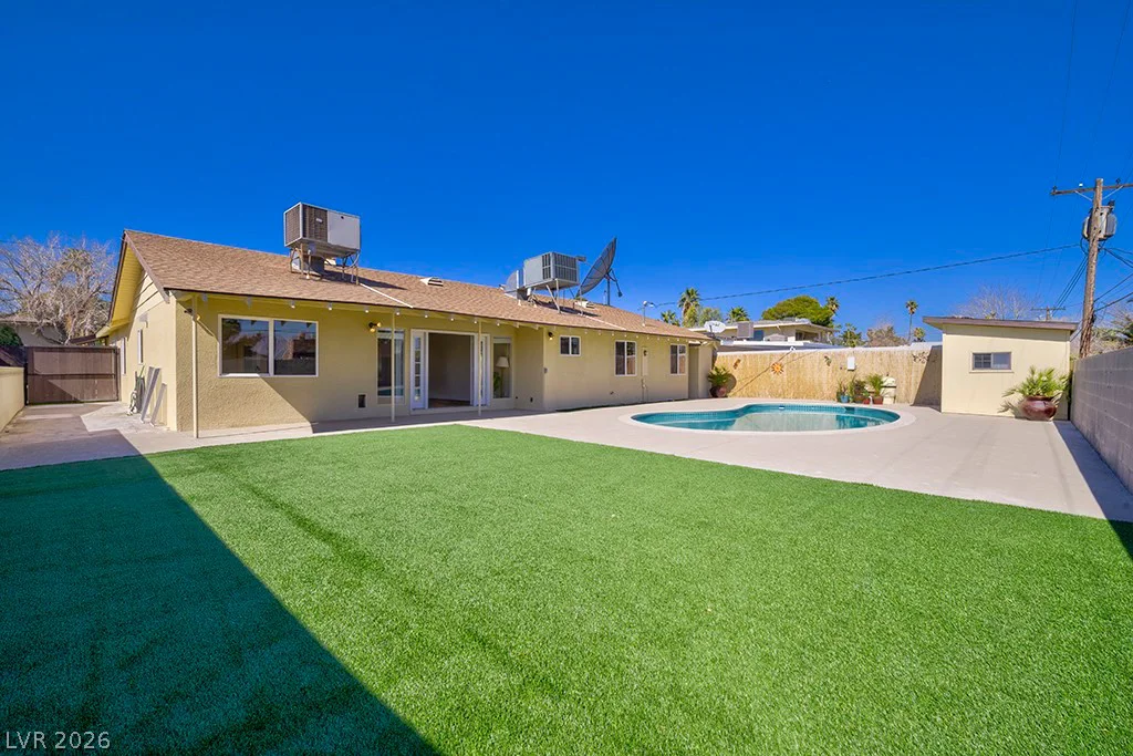 1905 16th, Las Vegas, NV 89104