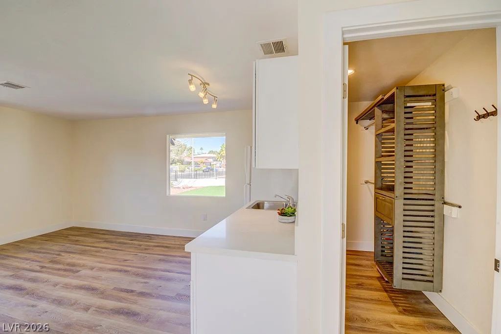 1905 16th, Las Vegas, NV 89104