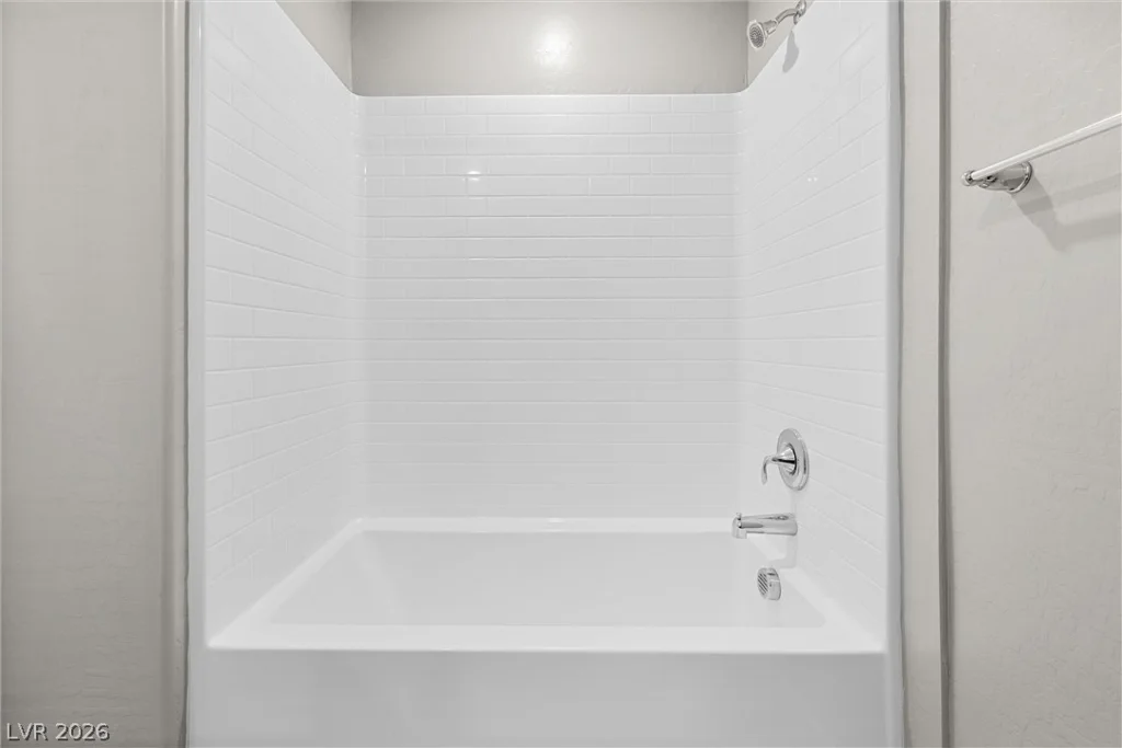 72 Lomita Heights, Las Vegas, NV 89138