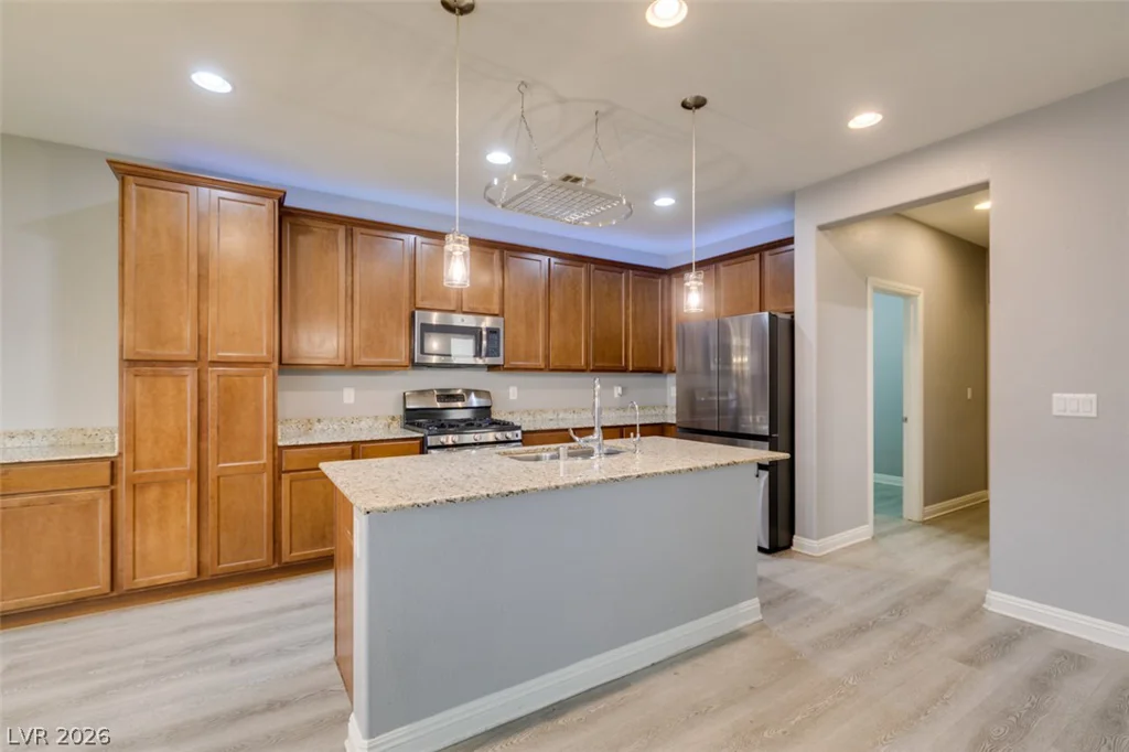 7745 Donner Peak, Las Vegas, NV 89166