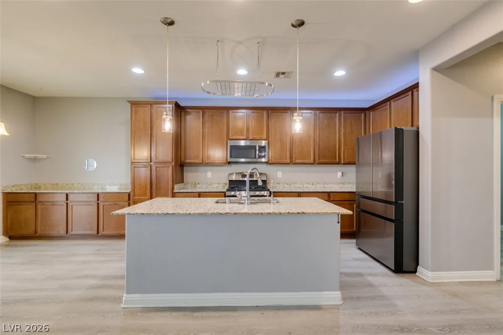 7745 Donner Peak, Las Vegas, NV 89166