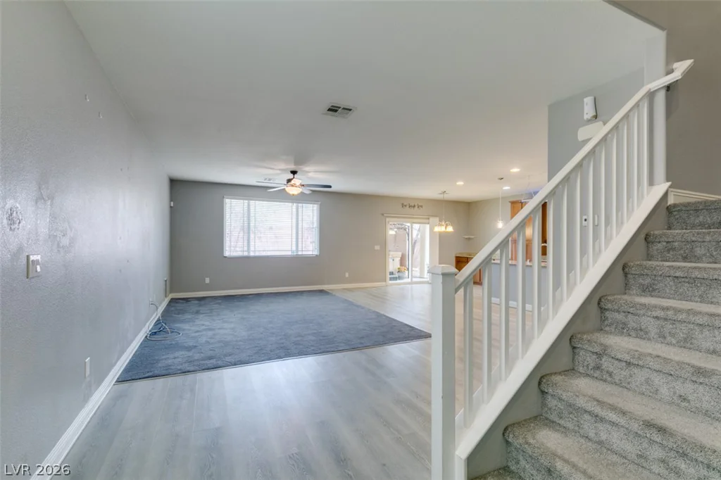 7745 Donner Peak, Las Vegas, NV 89166