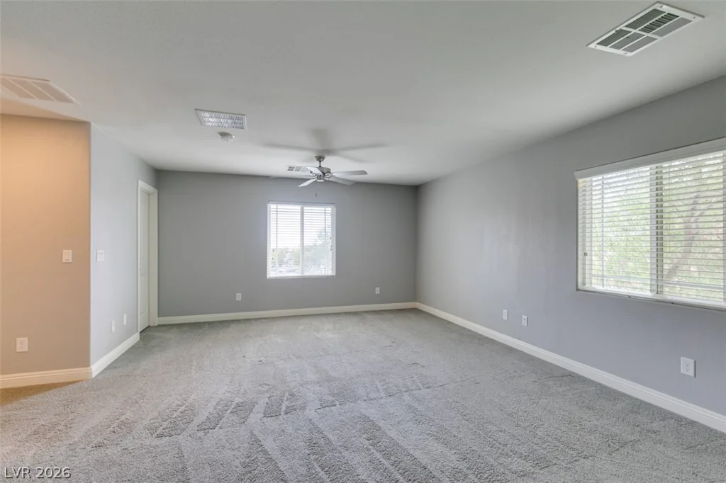 7745 Donner Peak, Las Vegas, NV 89166