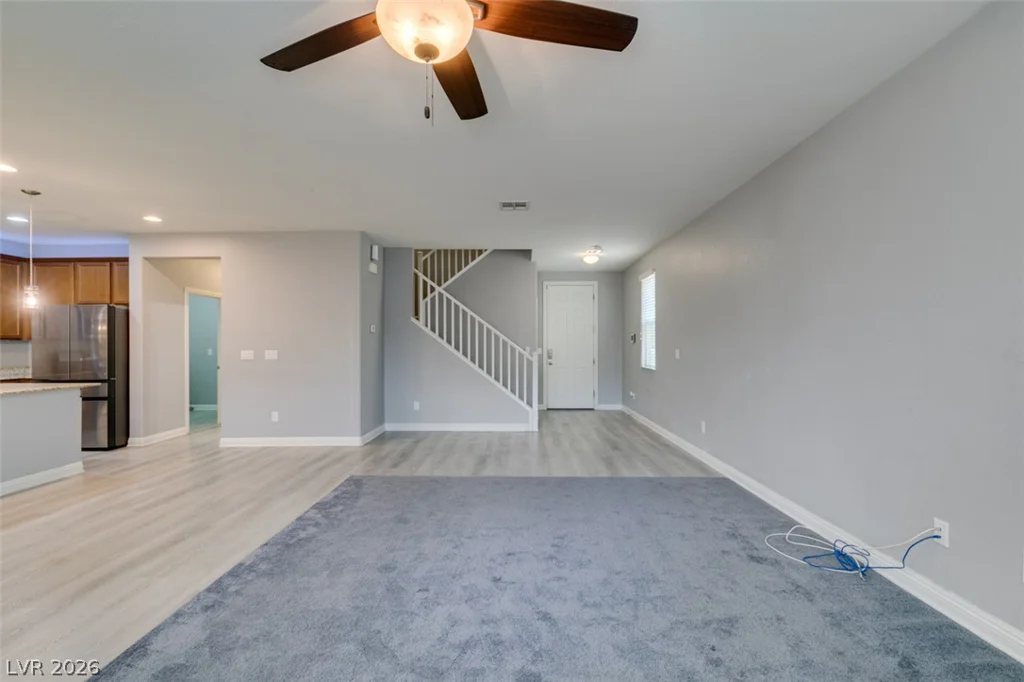 7745 Donner Peak, Las Vegas, NV 89166