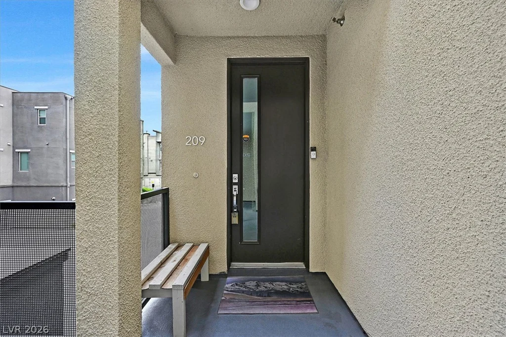 11257 Rainbow Peak, Las Vegas, NV 89135