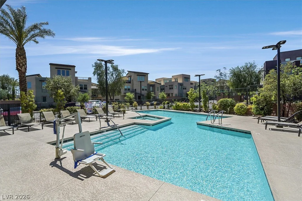 11257 Rainbow Peak, Las Vegas, NV 89135