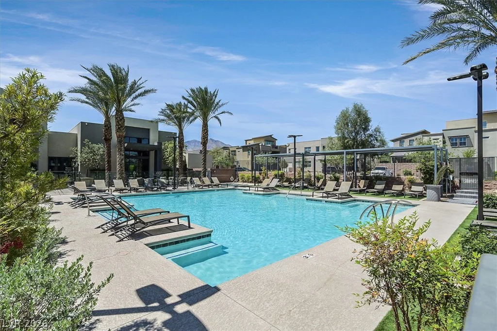 11257 Rainbow Peak, Las Vegas, NV 89135