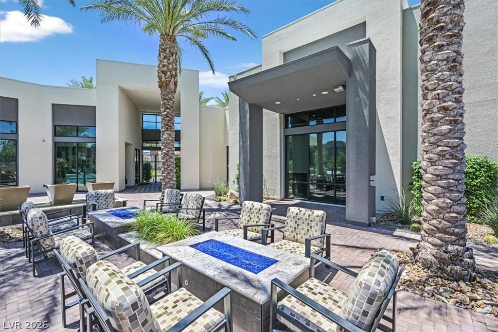11257 Rainbow Peak, Las Vegas, NV 89135