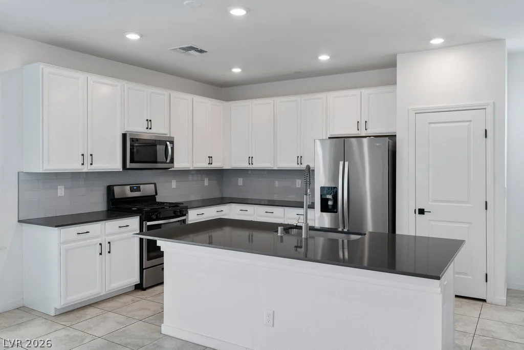 2852 Frabiele, Henderson, NV 89044