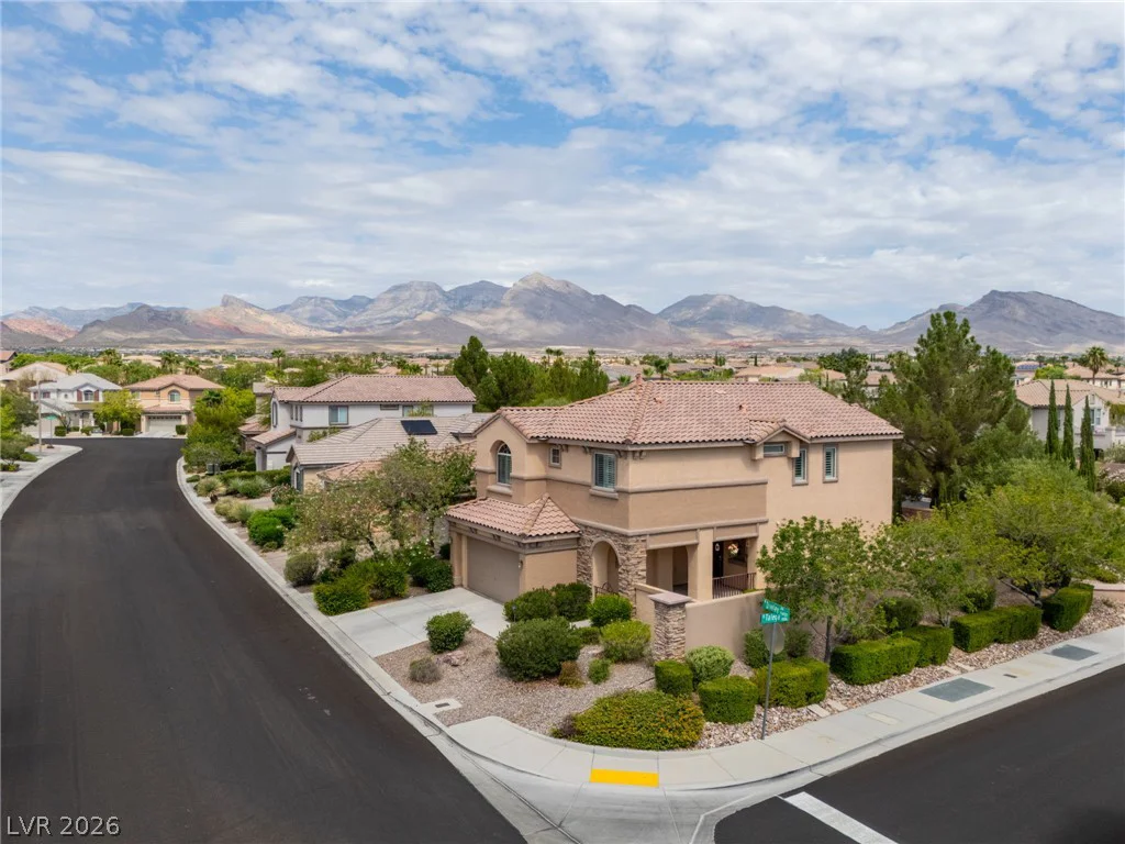 11436 Diveley, Las Vegas, NV 89138