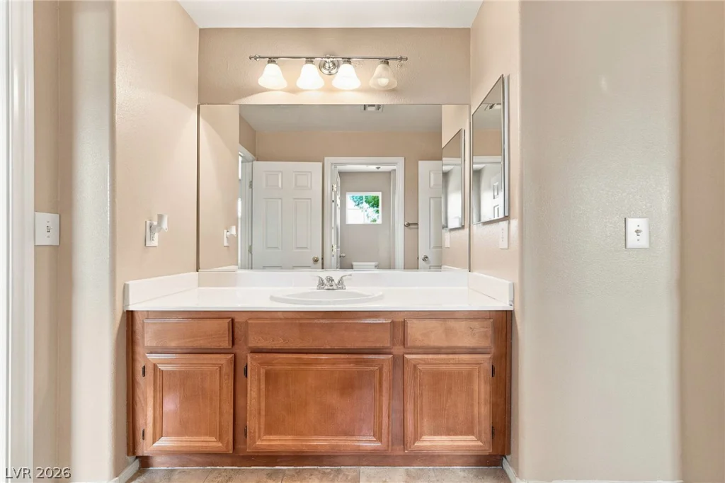 11436 Diveley, Las Vegas, NV 89138