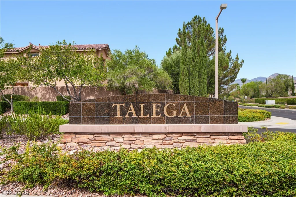 11436 Diveley, Las Vegas, NV 89138
