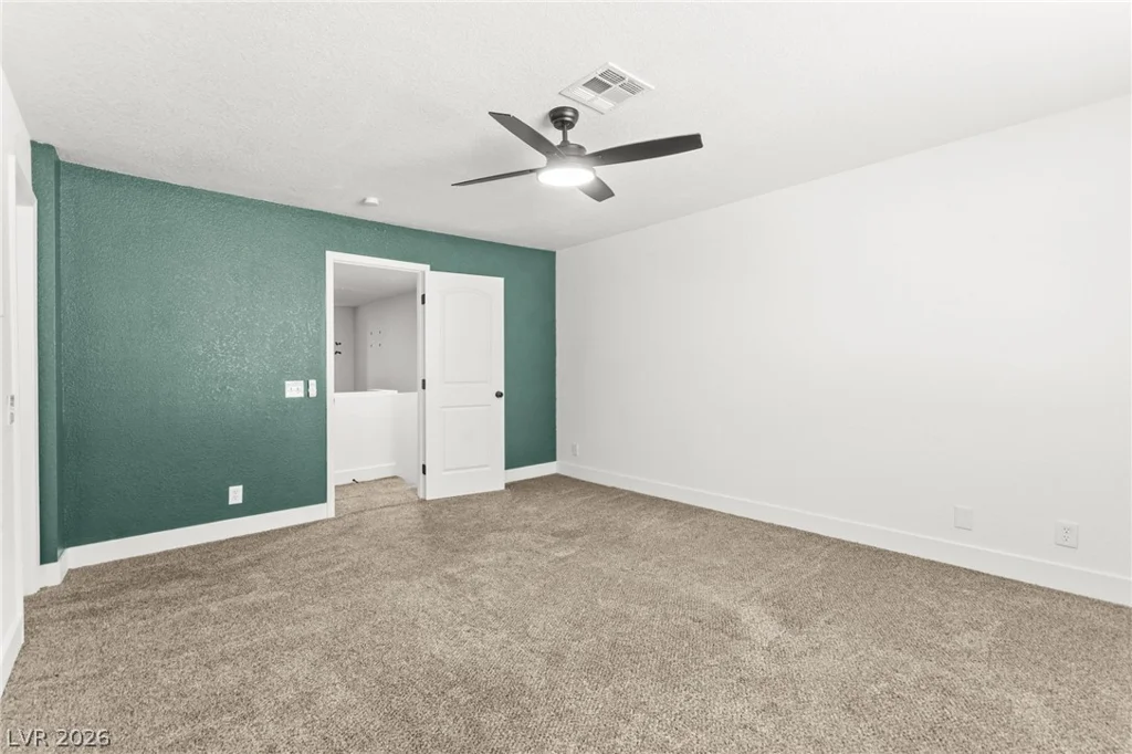 2431 Old Forge, Las Vegas, NV 89121
