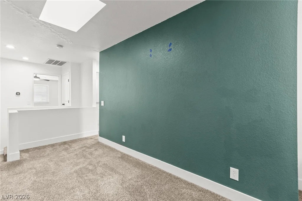 2431 Old Forge, Las Vegas, NV 89121