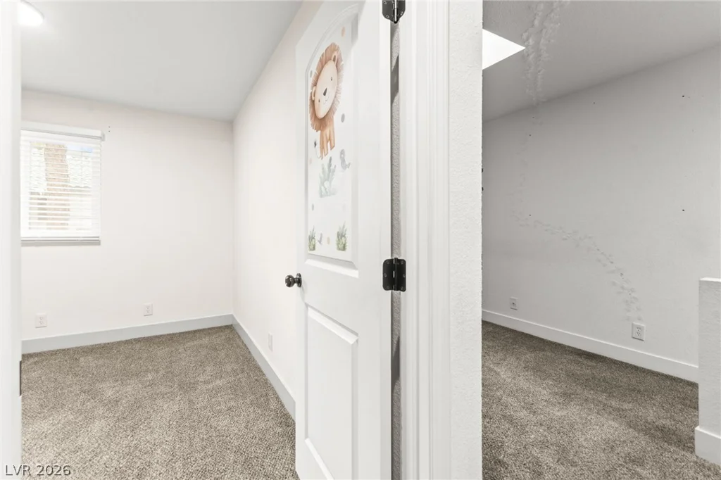 2431 Old Forge, Las Vegas, NV 89121
