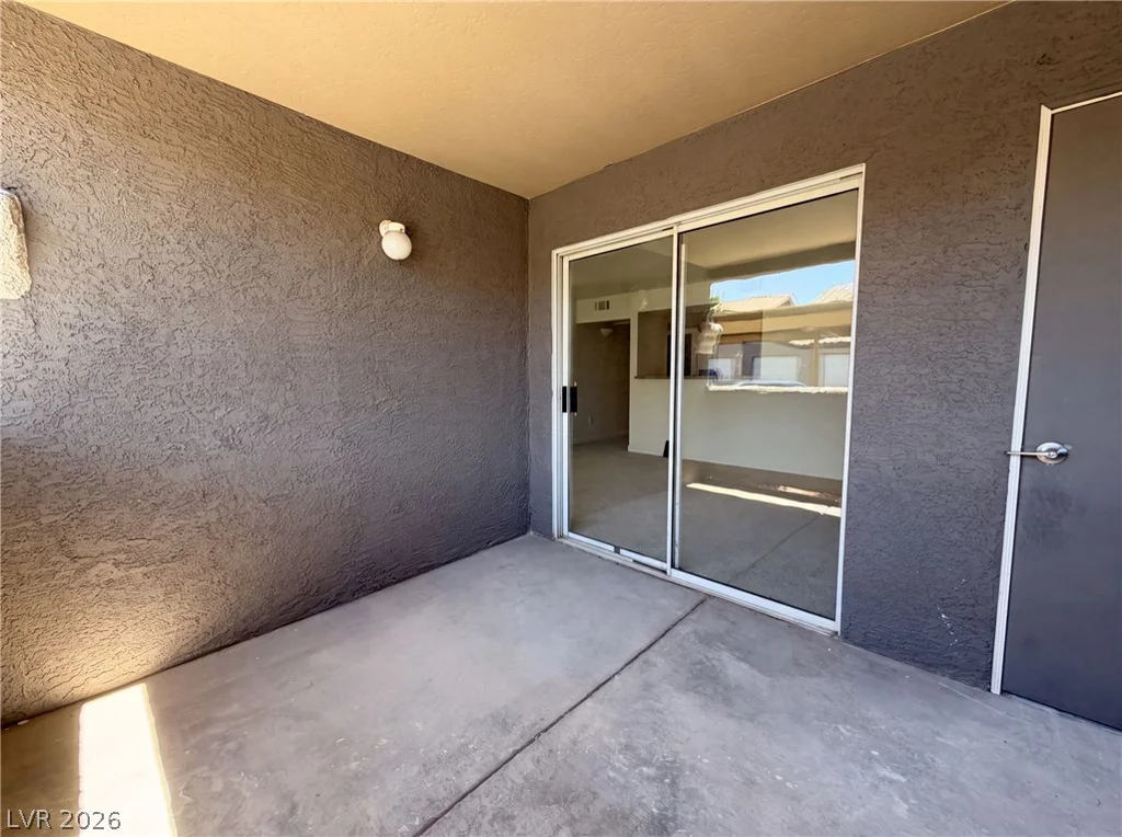 5055 Hacienda, Las Vegas, NV 89118