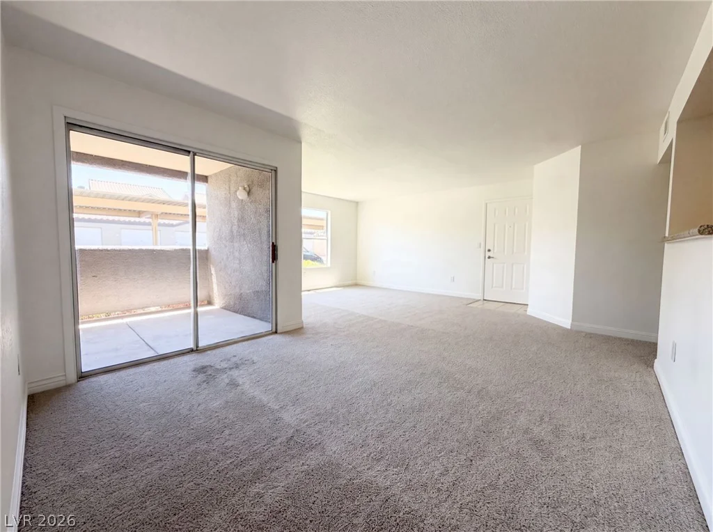 5055 Hacienda, Las Vegas, NV 89118