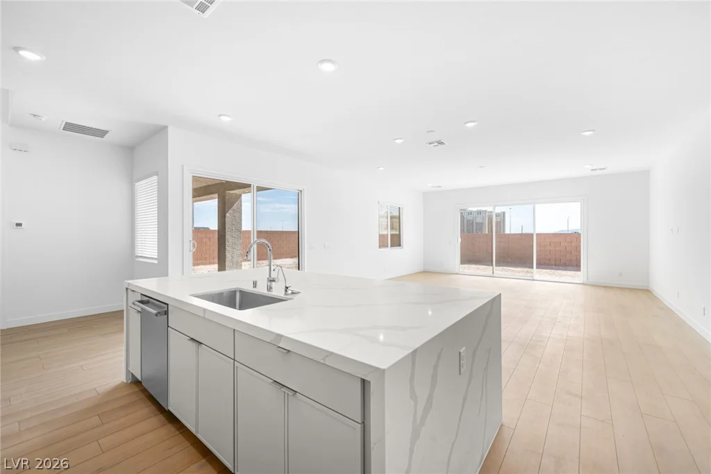 10052 Decano Ridge, Las Vegas, NV 89141