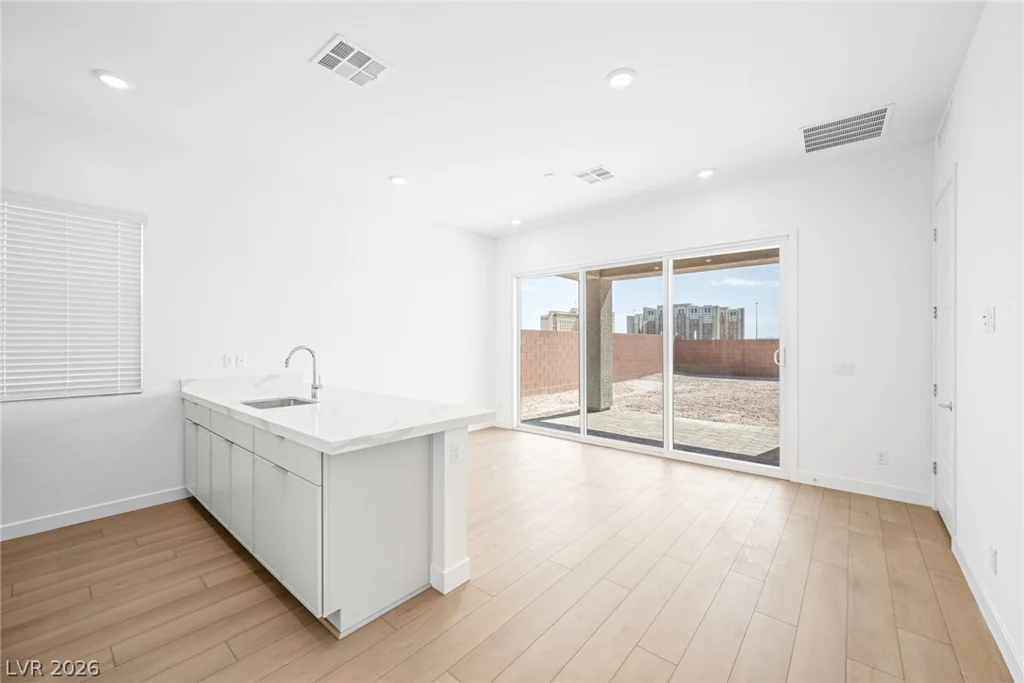 10052 Decano Ridge, Las Vegas, NV 89141