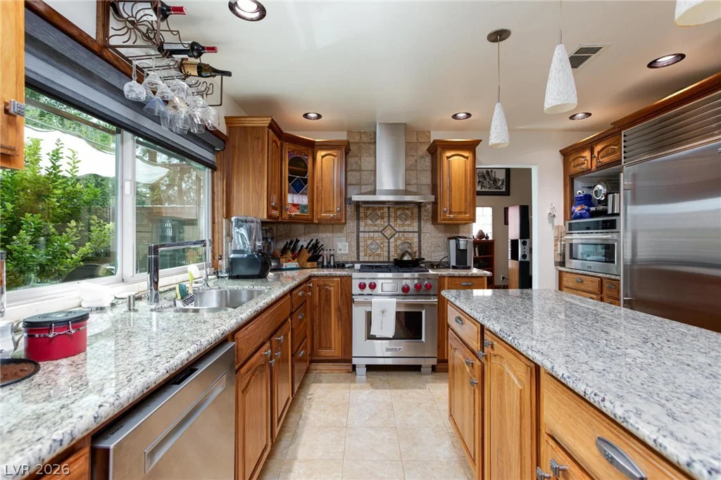 2912 Moonlight Bay, Las Vegas, NV 89128
