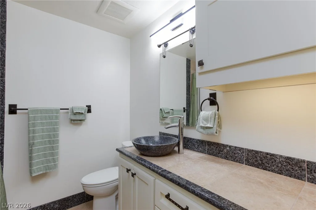 2912 Moonlight Bay, Las Vegas, NV 89128