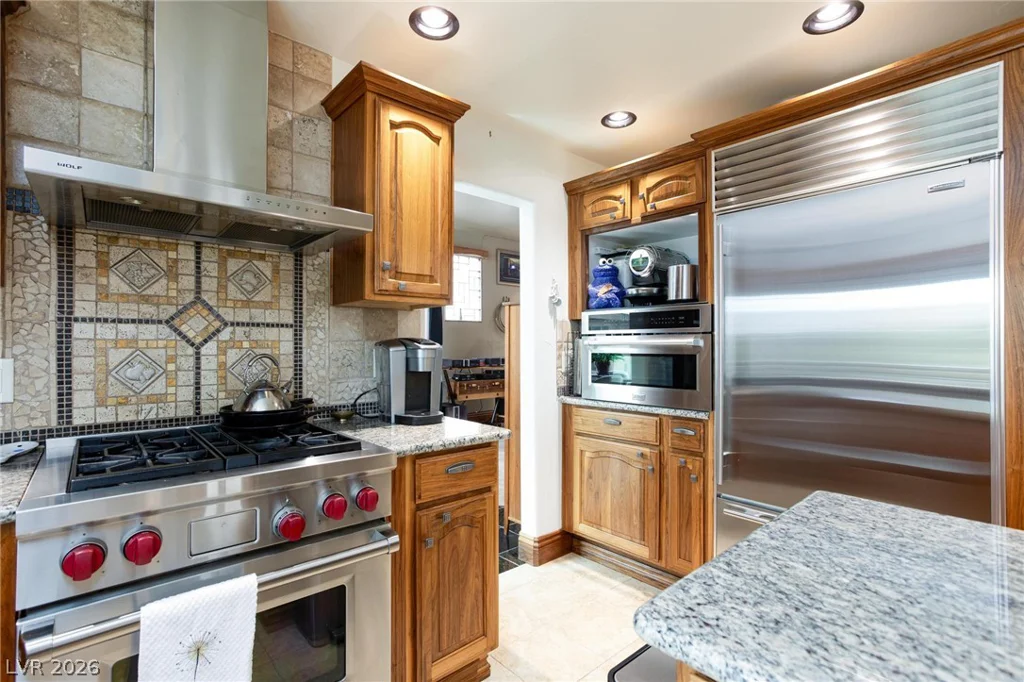 2912 Moonlight Bay, Las Vegas, NV 89128