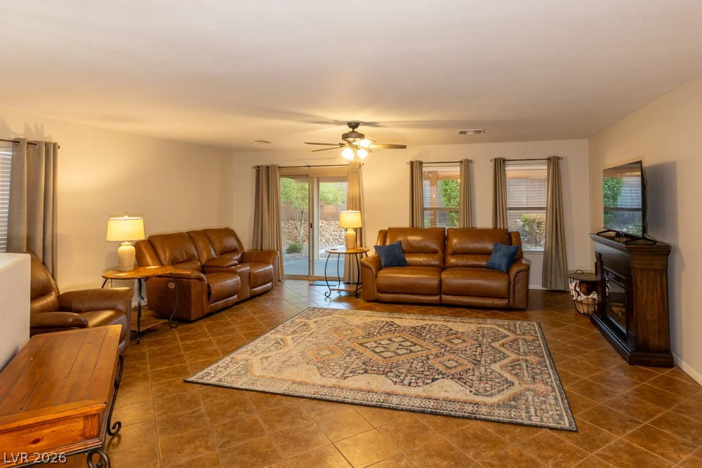 181 Sandhill Crane, Henderson, NV 89002