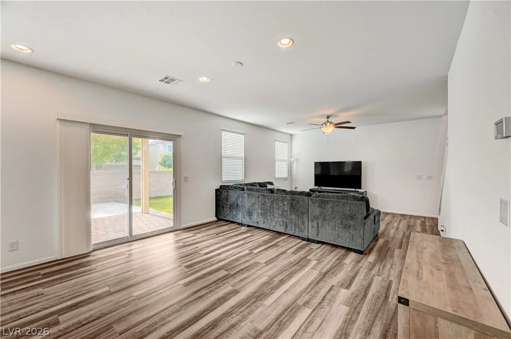 4641 Scent, North Las Vegas, NV 89031