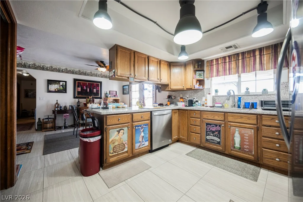 5485 Meranto, Las Vegas, NV 89139
