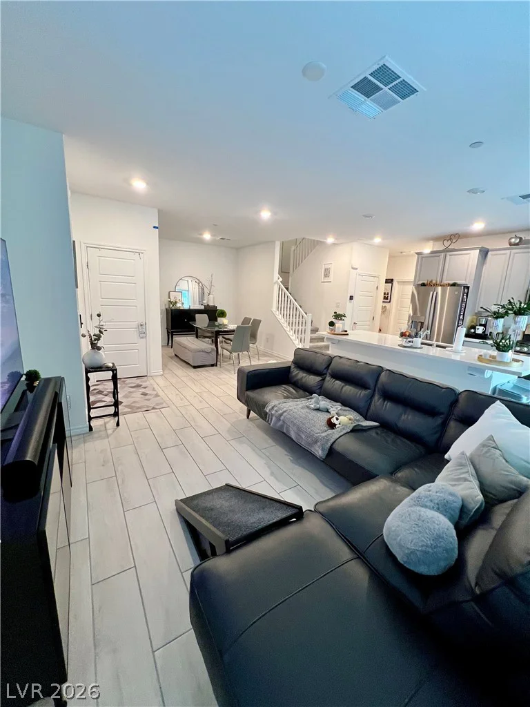 7348 Decatur Blvd, North Las Vegas, NV 89084