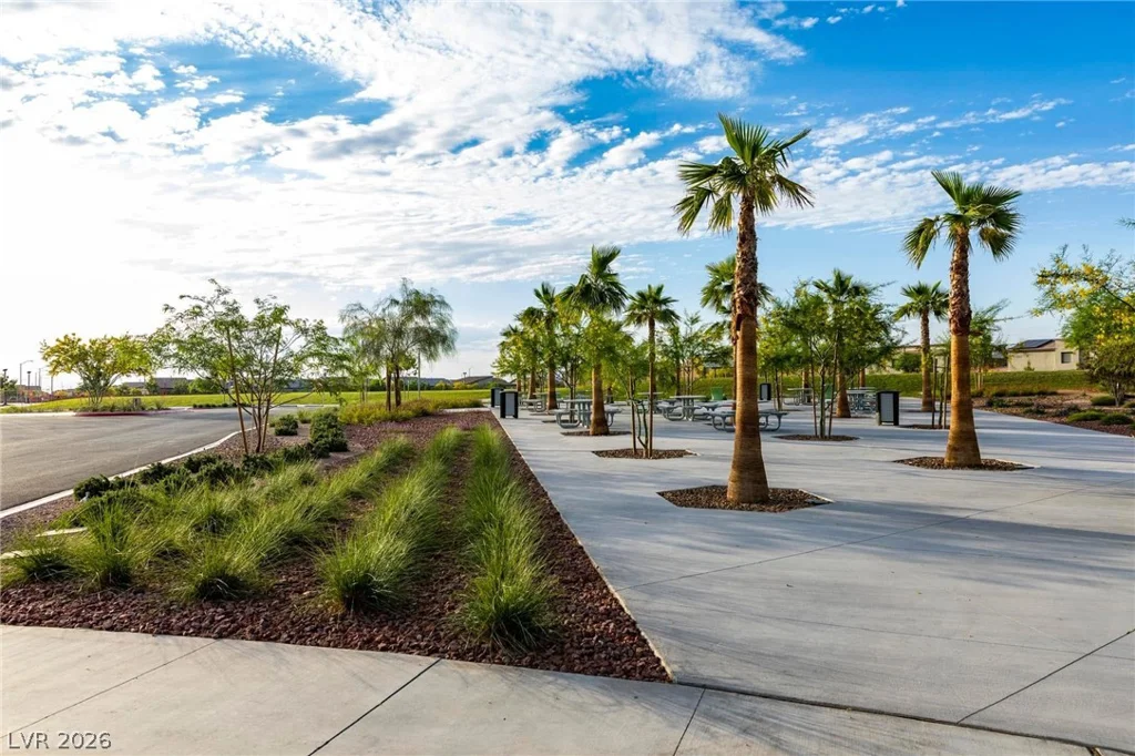 7348 Decatur Blvd, North Las Vegas, NV 89084