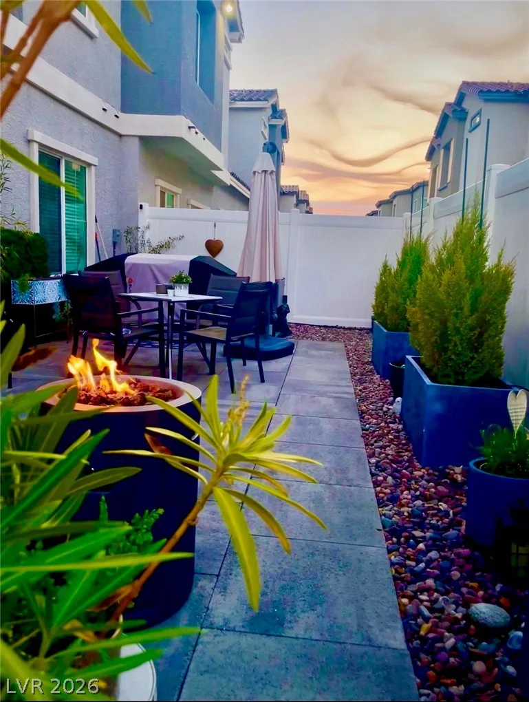 7348 Decatur Blvd, North Las Vegas, NV 89084