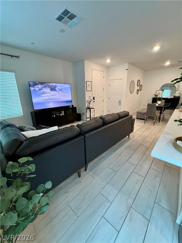 7348 Decatur Blvd, North Las Vegas, NV 89084