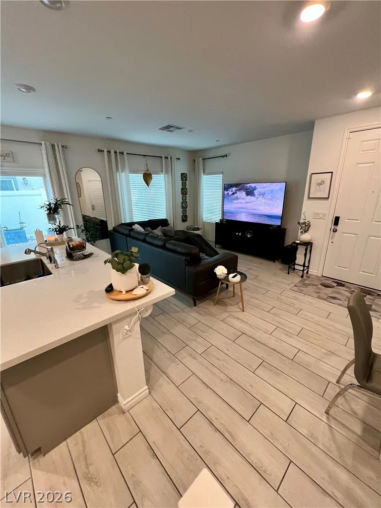 7348 Decatur Blvd, North Las Vegas, NV 89084