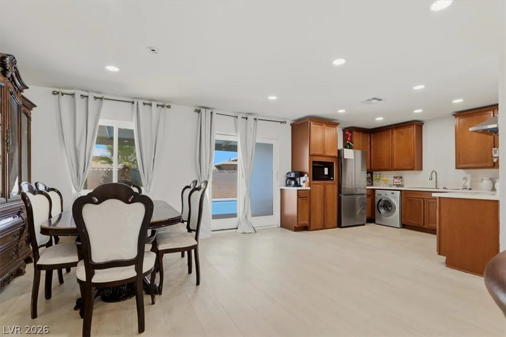 6252 Clarice, Las Vegas, NV 89107