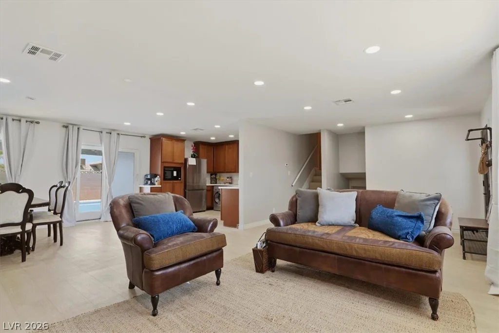 6252 Clarice, Las Vegas, NV 89107