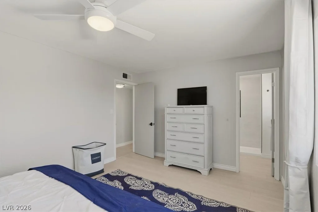 6252 Clarice, Las Vegas, NV 89107