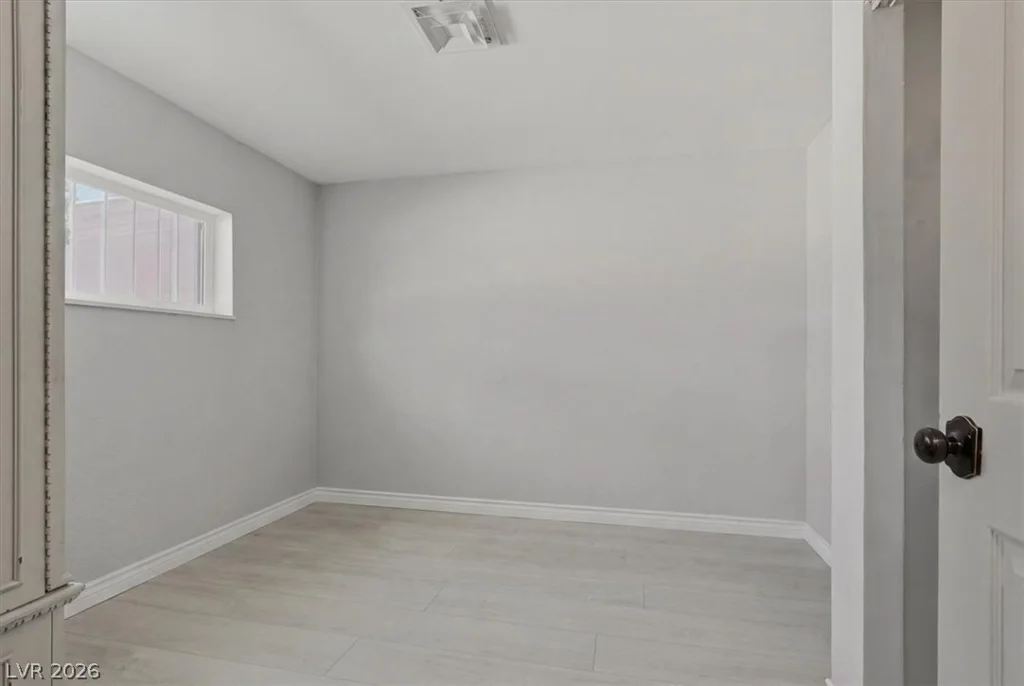 6252 Clarice, Las Vegas, NV 89107