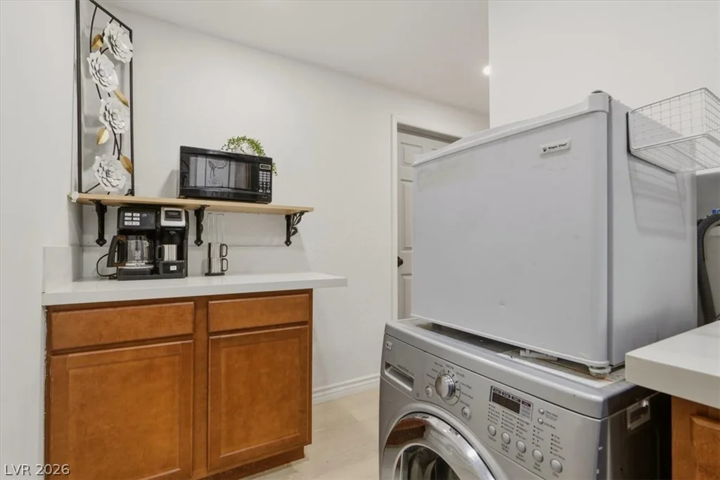 6252 Clarice, Las Vegas, NV 89107