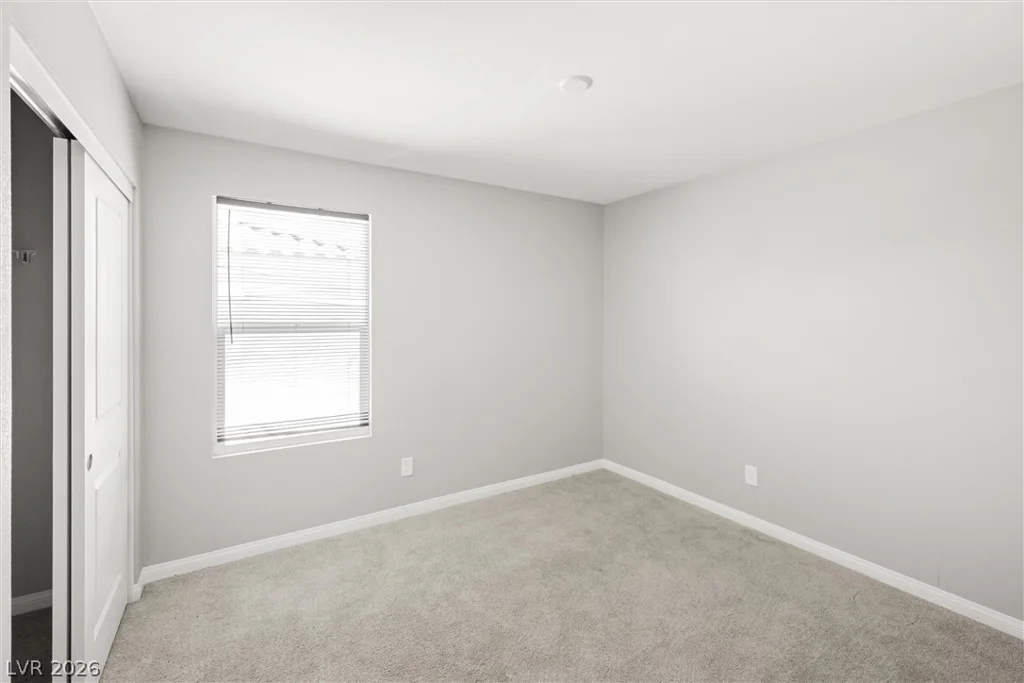10163 Kings Amethyst, Las Vegas, NV 89141