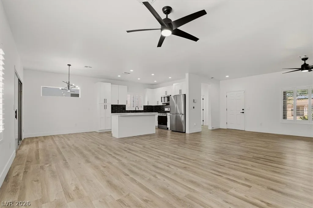 2577 Gilbertville, Henderson, NV 89052