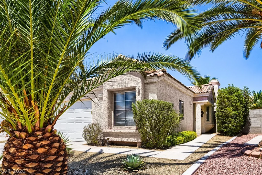 7099 Shadow Crest, Las Vegas, NV 89119