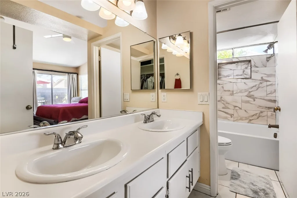 7099 Shadow Crest, Las Vegas, NV 89119