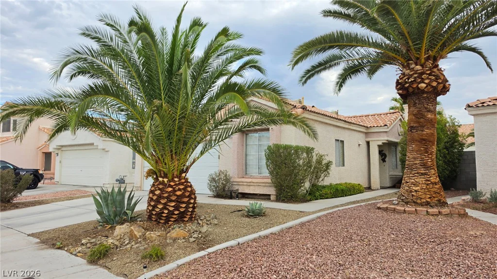 7099 Shadow Crest, Las Vegas, NV 89119