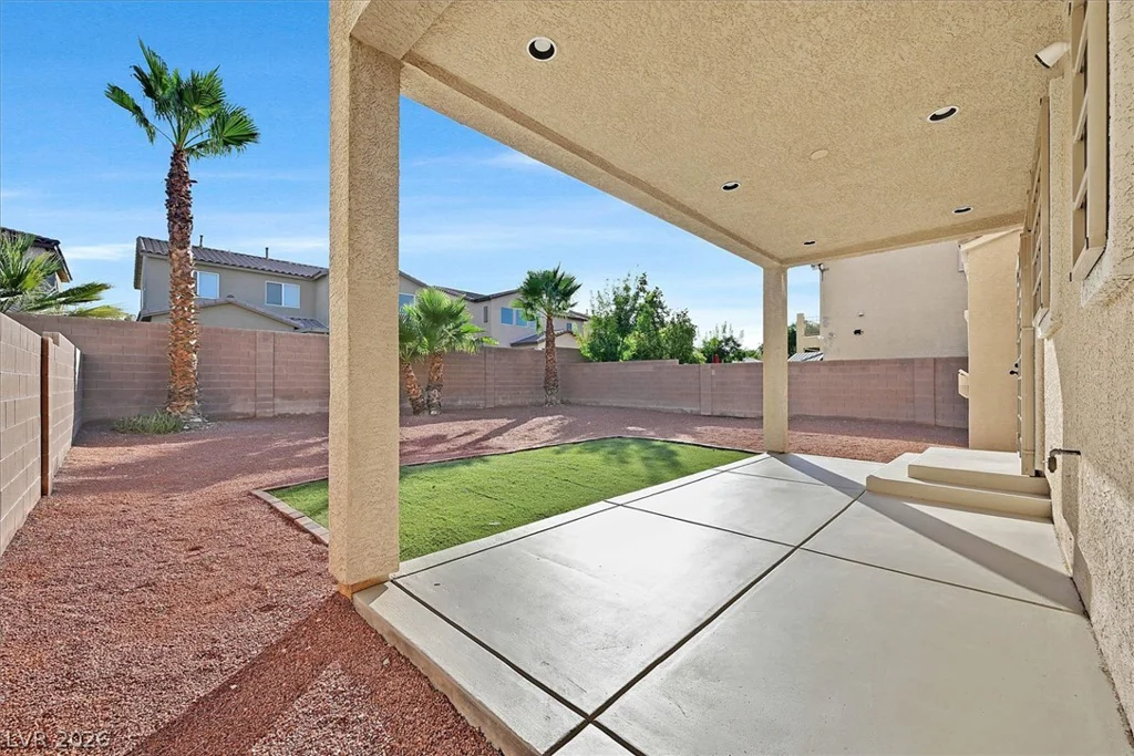 7049 Pink Flamingos, North Las Vegas, NV 89084