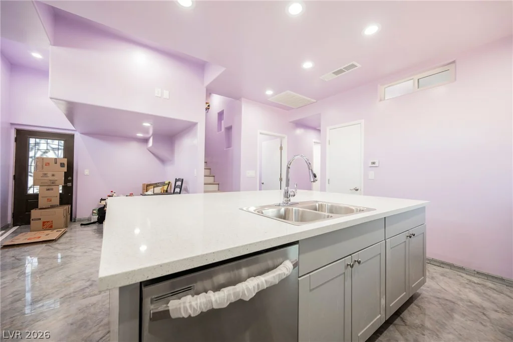 2807 Hermosa, Las Vegas, NV 89169