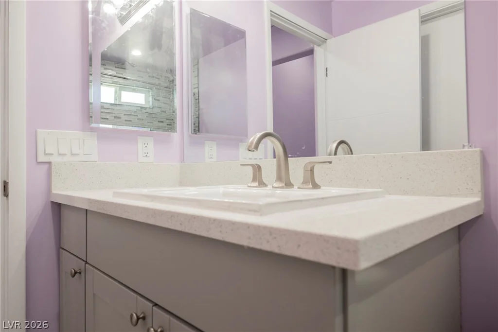 2807 Hermosa, Las Vegas, NV 89169