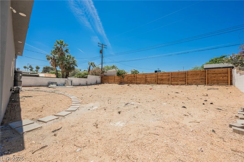 2807 Hermosa, Las Vegas, NV 89169